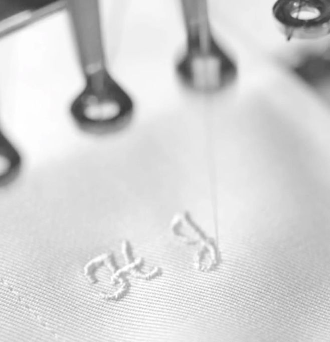 🎄 Poslední šance na košili s monogramem pod stromeček! 🎁 Chcete mít dárek, který opravdu „sedne“? Monogram je ta...